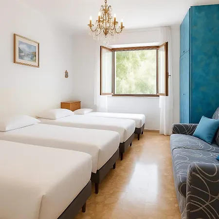 Residenza Paradiso * Alassio